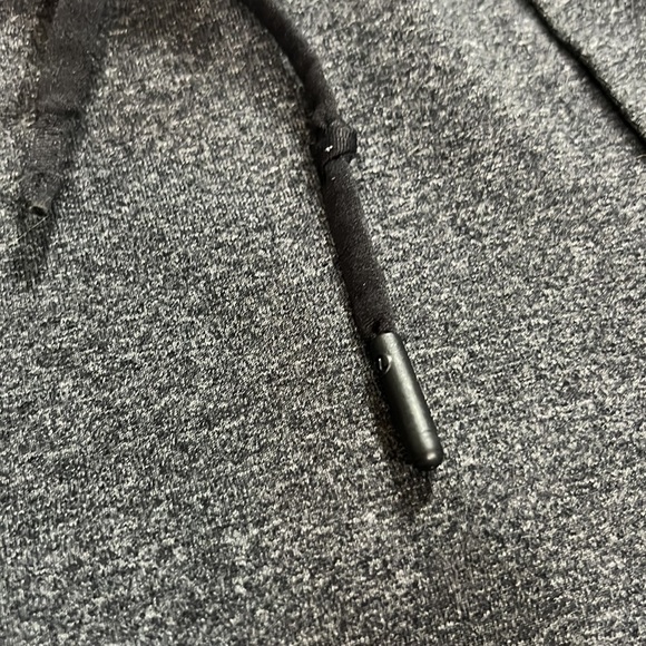 Heather grey Lululemon straight leg sweats - Picture 6 of 12